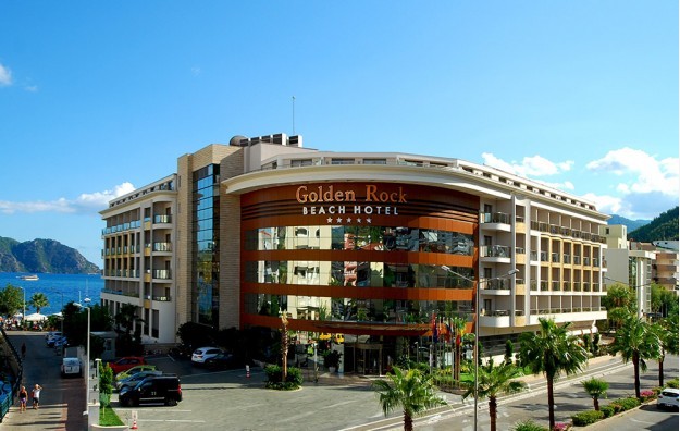 Hotel ALT